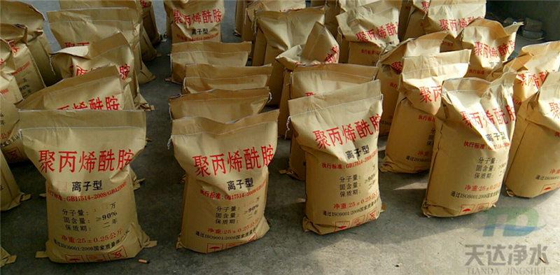 ��ͬ�x���͵ľ۱�ϩ�����в�ͬ�đ�(y��ng)���I(l��ng)��